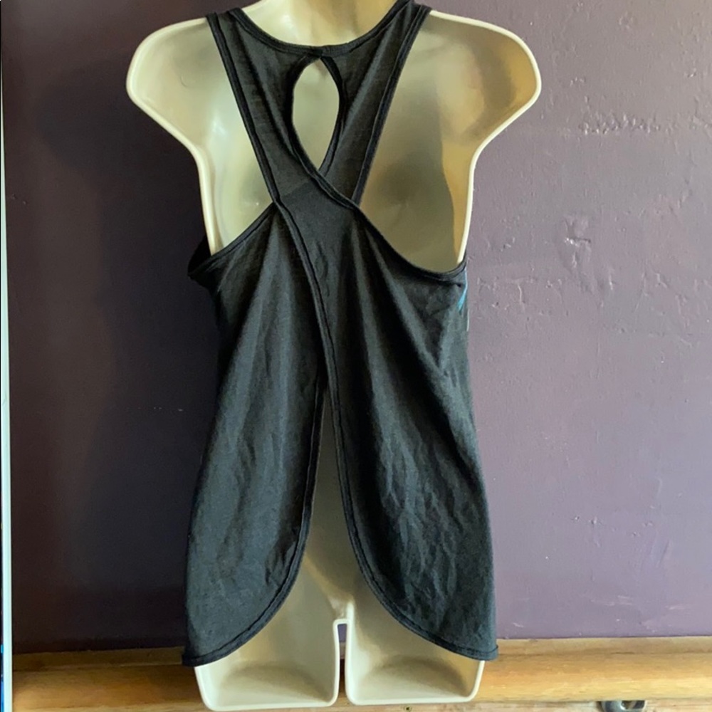 Mossimo workout top